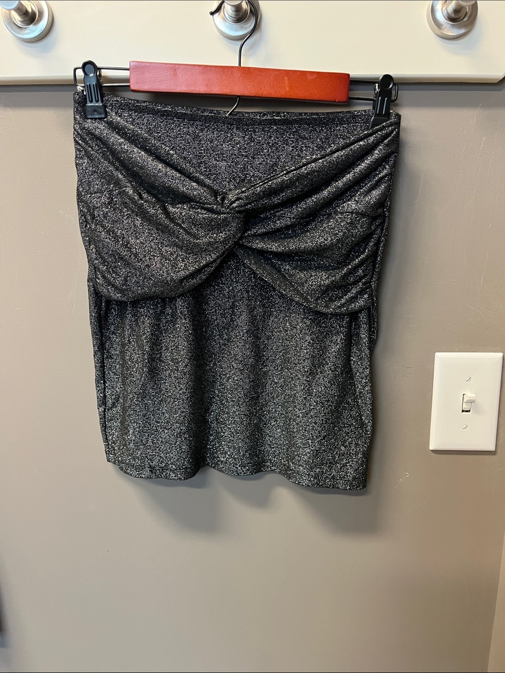Twist-Front Glimmer Mini Skirt - Black/Silver